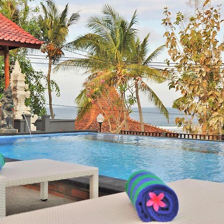 Surya Chandra Beach Bungalow Batununggul Kültér fotó
