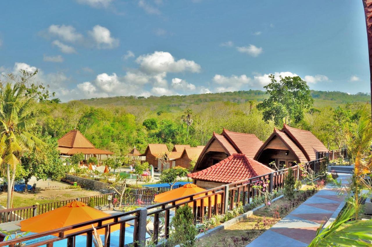 Surya Chandra Beach Bungalow Batununggul Kültér fotó