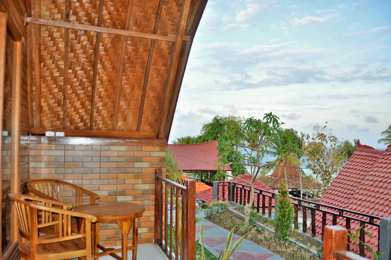 Surya Chandra Beach Bungalow Batununggul Kültér fotó
