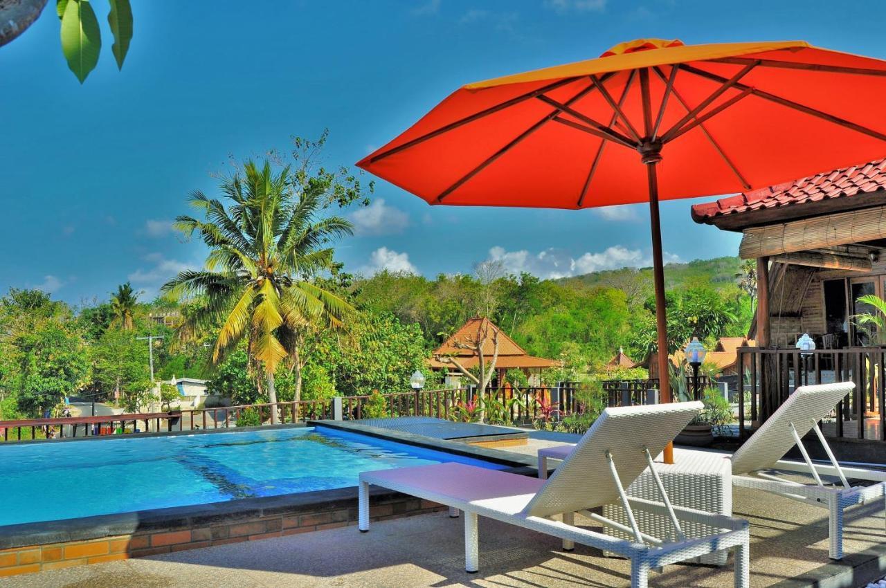 Surya Chandra Beach Bungalow Batununggul Kültér fotó