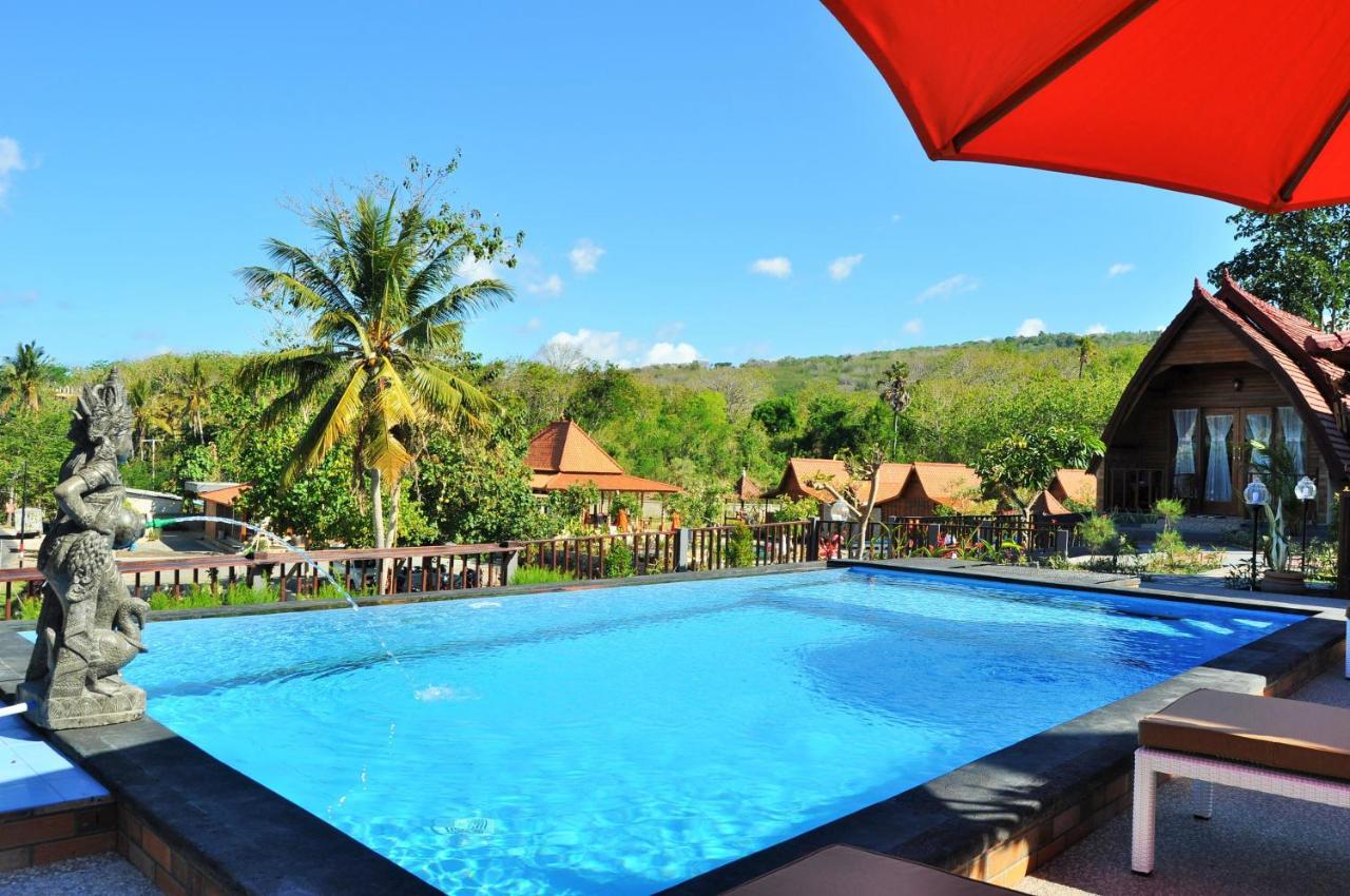 Surya Chandra Beach Bungalow Batununggul Kültér fotó
